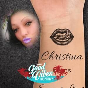 Meet your Posher, Christina calero